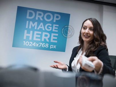 Woman Giving a Class with a Presentation Mockup a16314